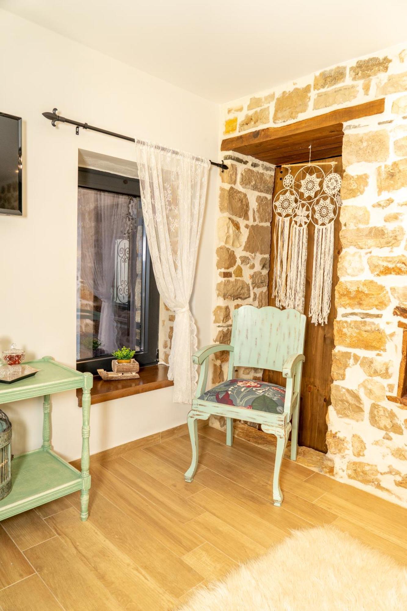 Hostal Tovouno Plaka  Exterior foto